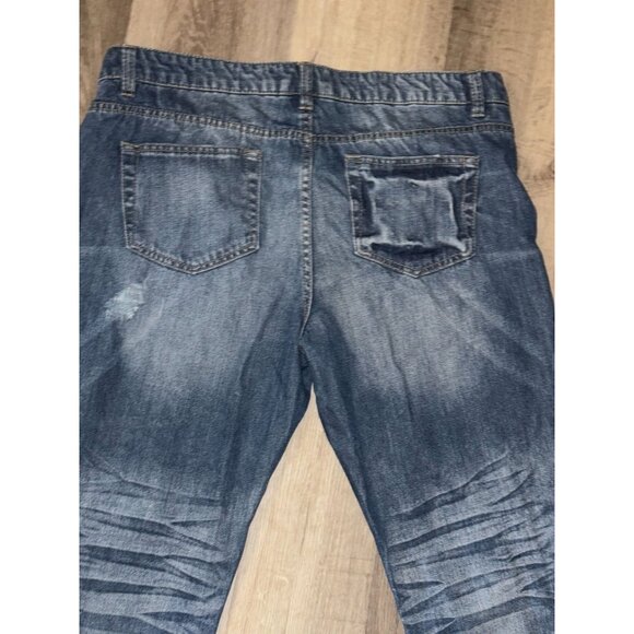 Womens Size 16 Distressed Straight Leg Jeans Classic Fit - Picture 9 of 9